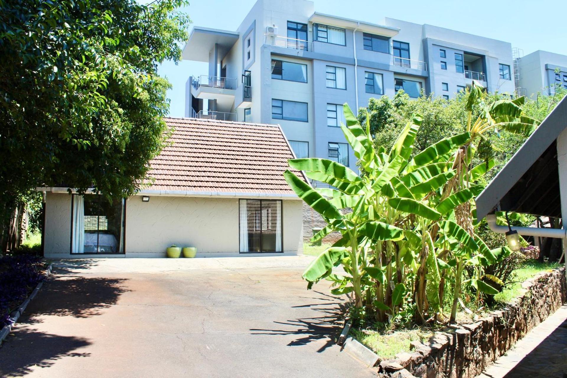 Splendid 1-Bed Apartment In Sandton Johannesburg Exterior photo